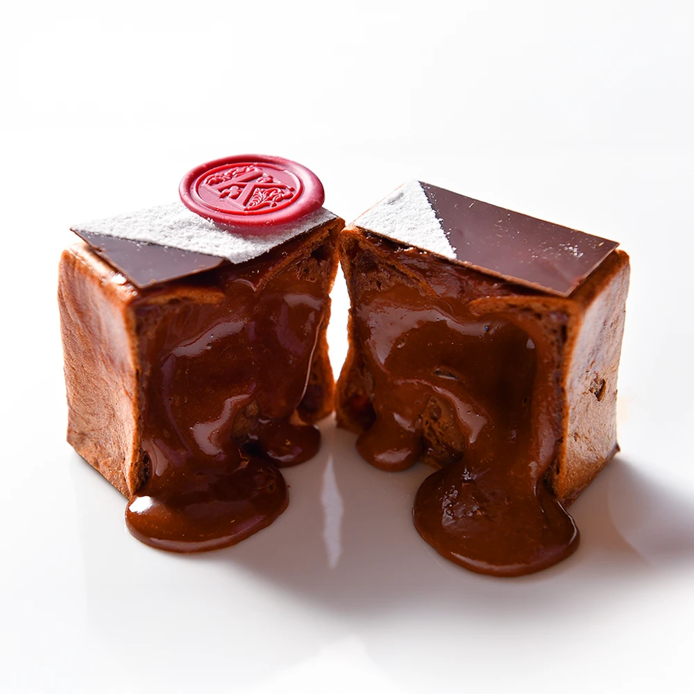 フォンダン キュブ - ショコラ 断面